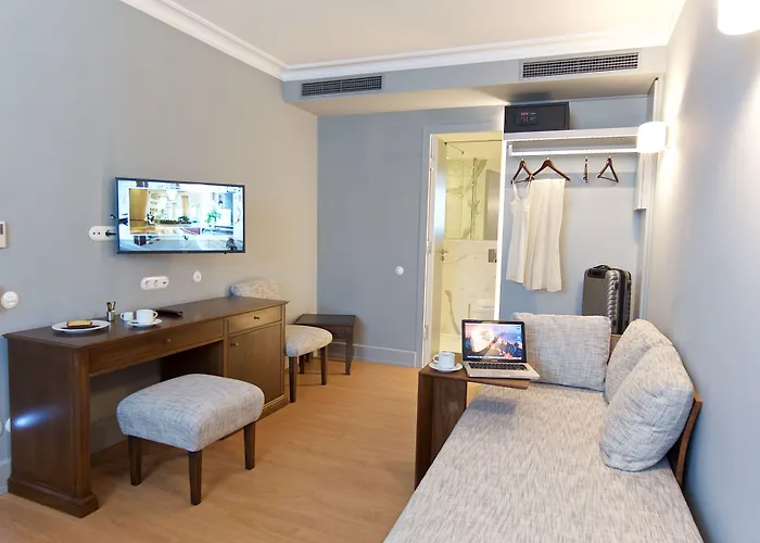 Aenos Hotel Argostoli (Kefalonia)