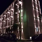 Aenos Szálloda 4*