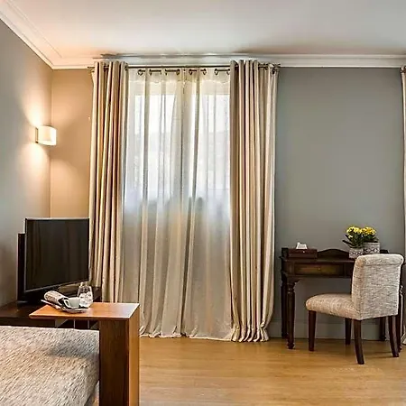Aenos 4* Argostoli (Kefalonia)